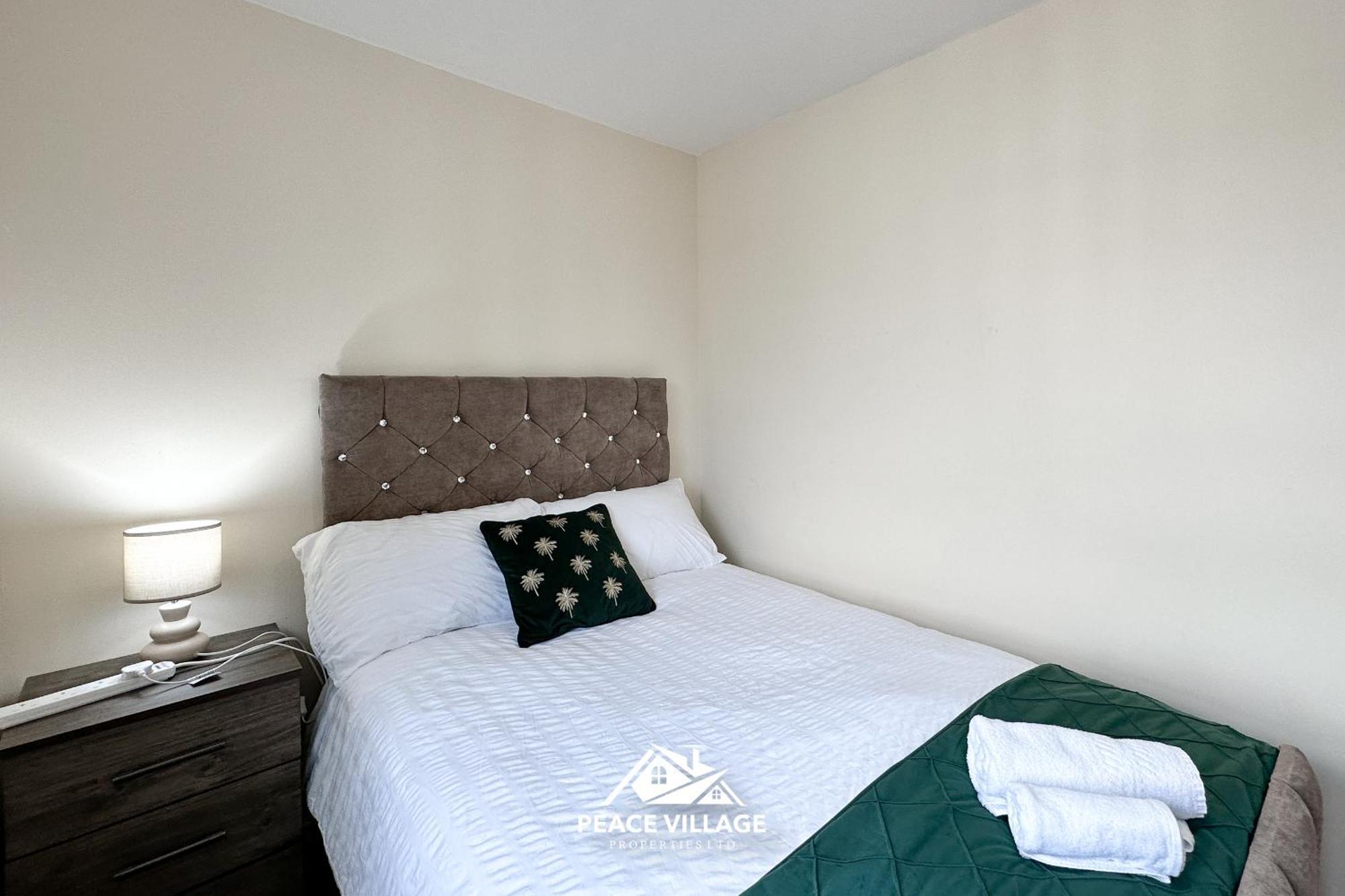 Ashton Co-Living - Private Room Self-Cater مانشستر المظهر الخارجي الصورة